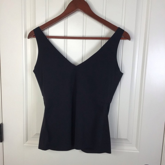 Honeylove LiftWear Tank in Vamp Size Large. - Picture 6 of 8